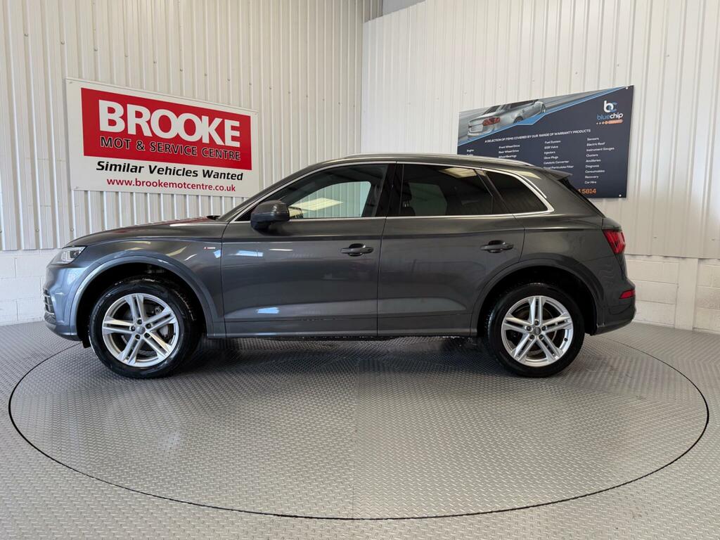 Audi Q5 Suv 2.0 Tdi 40 S Line 2018 Black #8