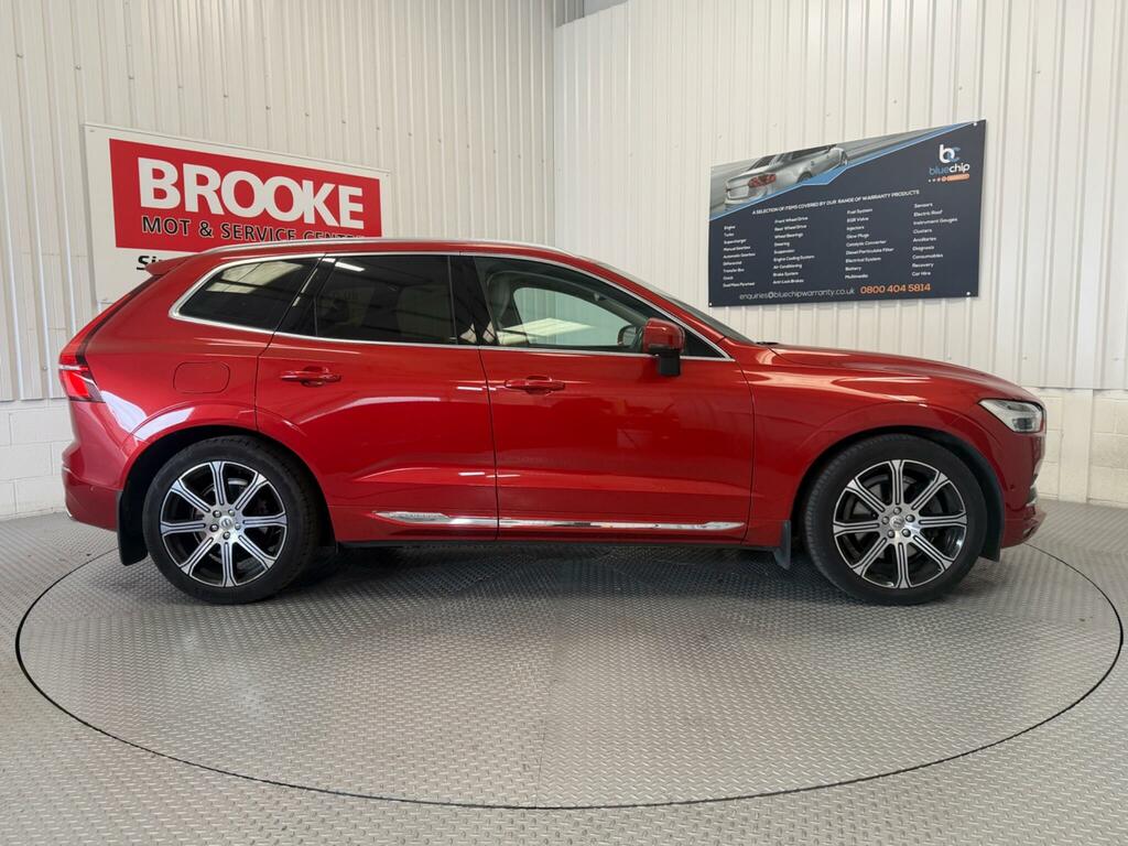 Volvo XC60 2.0 T5 Inscription Pro Awd Euro 6 Ss Red #2