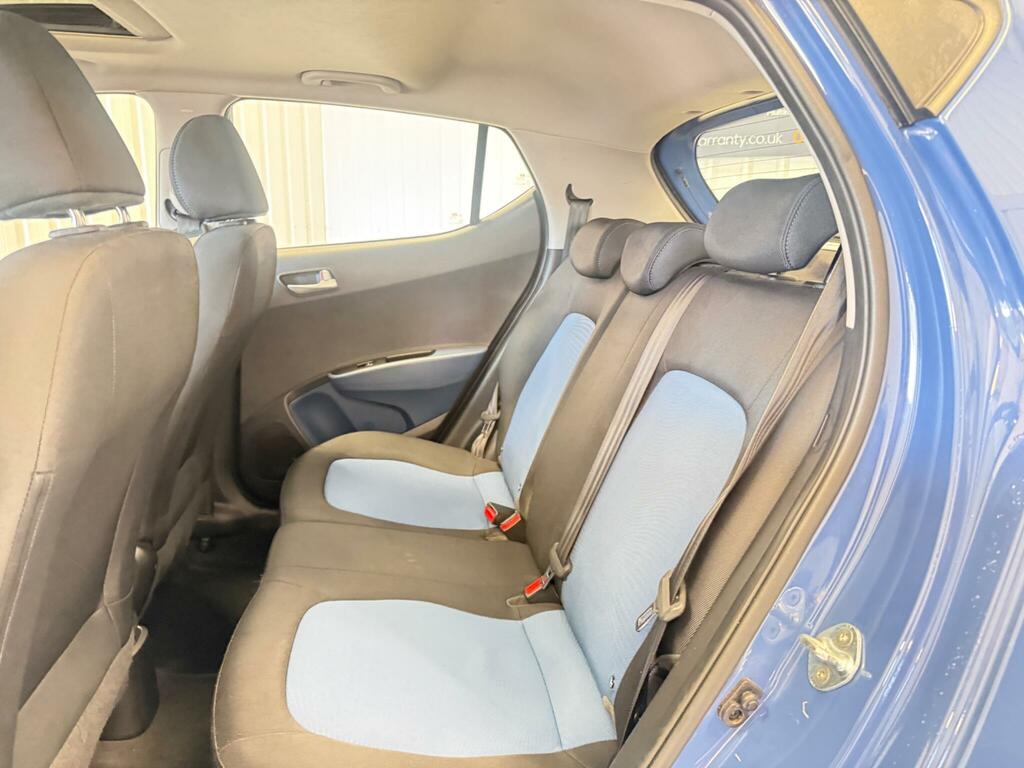 Hyundai I10 1.2 Premium White #15