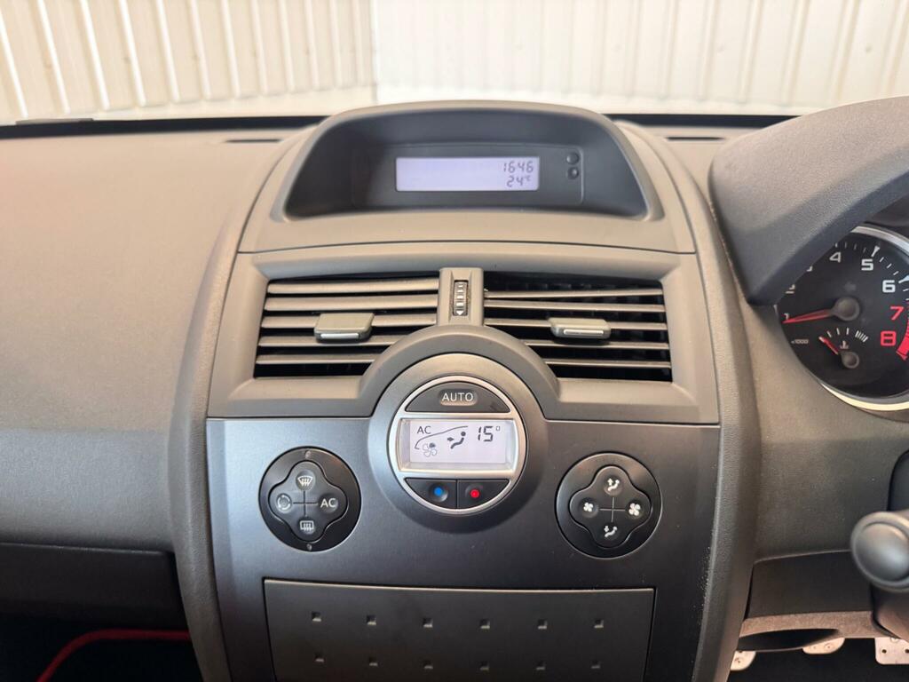 Renault Megane Hatchback 1.4 16V Extreme 200808 Grey #16