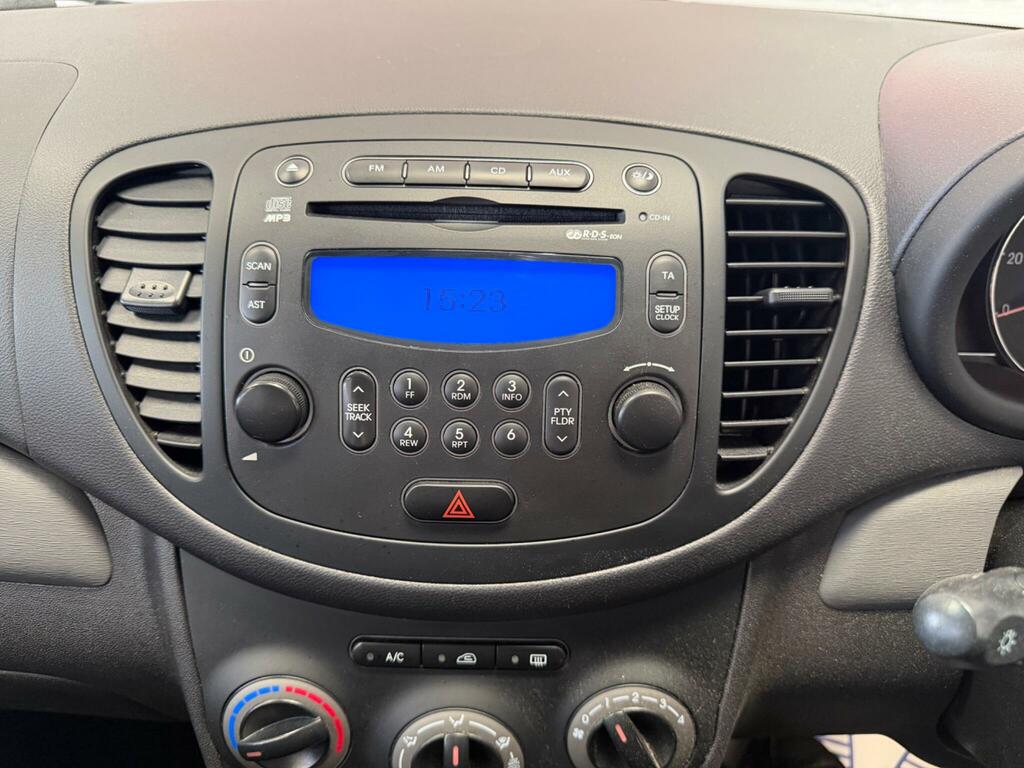 Hyundai I10 2011 1.2L Classic 85 Bhp Silver #21