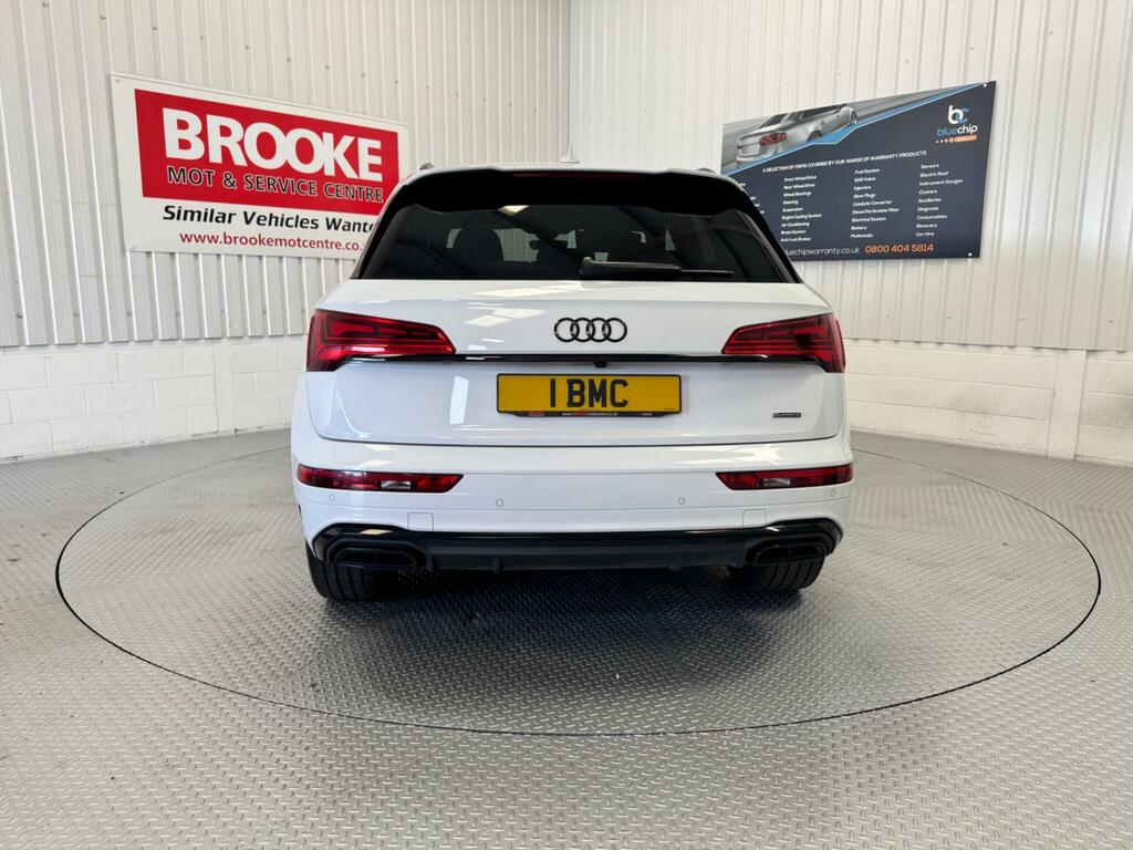 Audi Q5 2.0 Tdi 40 Edition 1 S Tronic Quattro Euro 6 Ss White #6