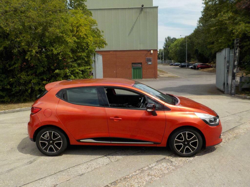 Renault Clio 1.5 Dci Dynamique Medianav Euro 5 S S Red #3