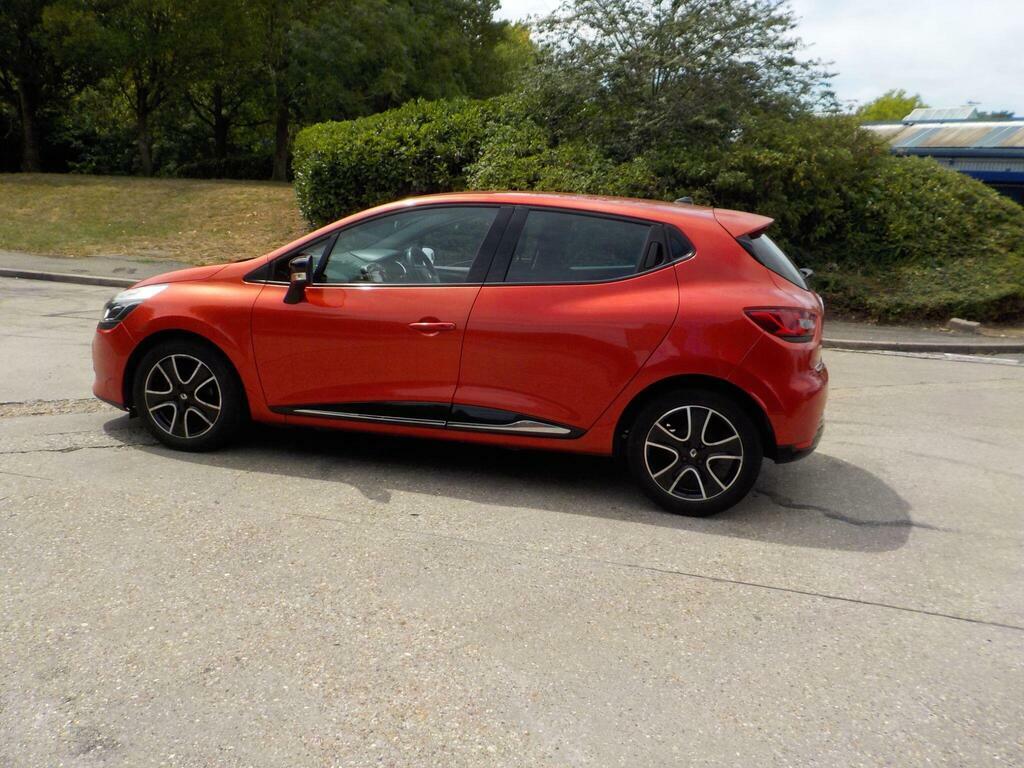Renault Clio 1.5 Dci Dynamique Medianav Euro 5 S S Red #4
