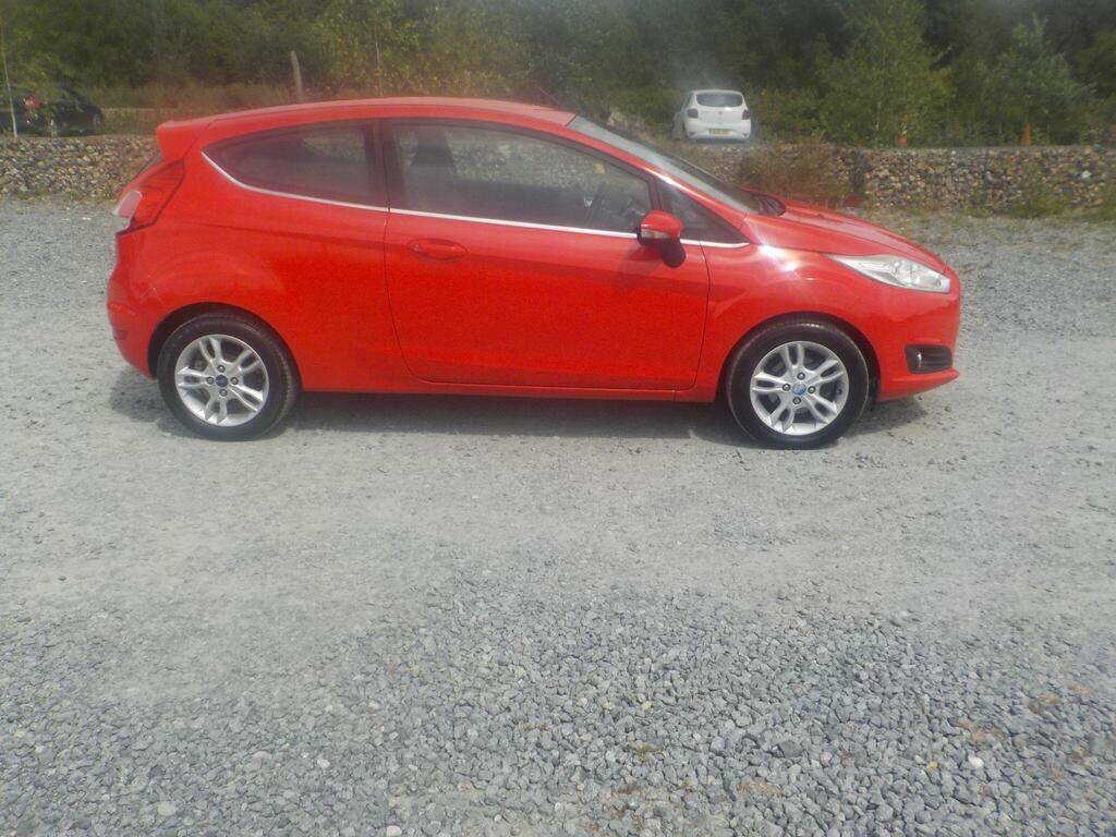 Ford Fiesta 1.0T Ecoboost Zetec Powershift Euro 6 Red