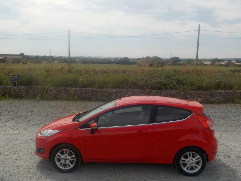 Ford Fiesta 1.0T Ecoboost Zetec Powershift Euro 6 Red #2