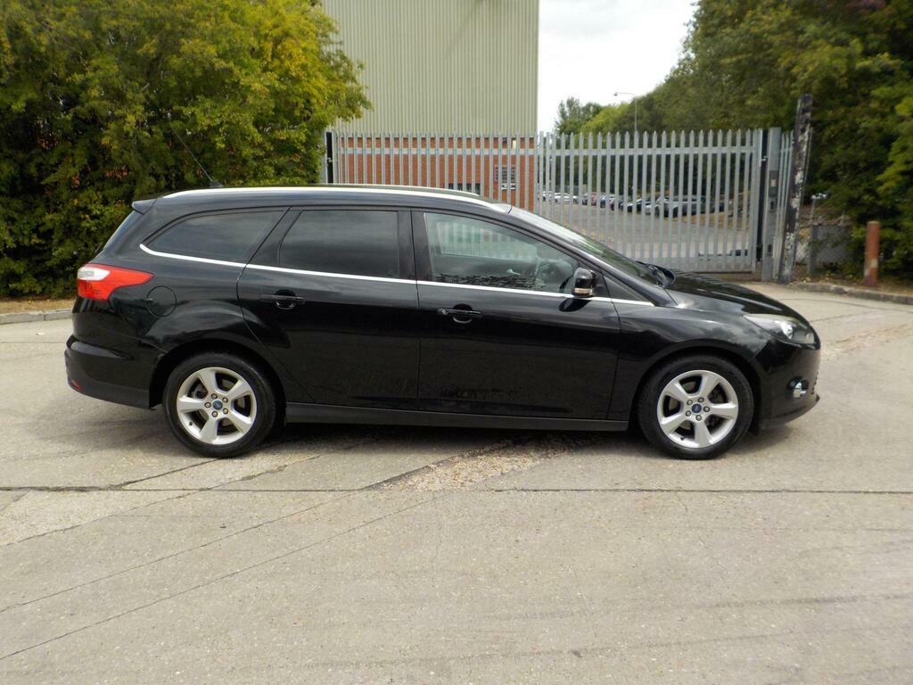 Ford Focus 1.6 Tdci Econetic Zetec Navigator Euro 5 S S Black