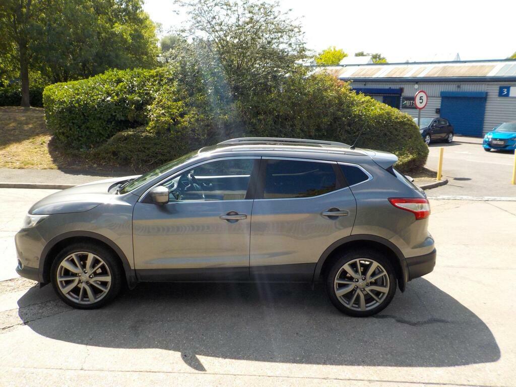 Nissan Qashqai 1.5 Dci Tekna 2Wd Euro 5 S S L444WOD Grey #4