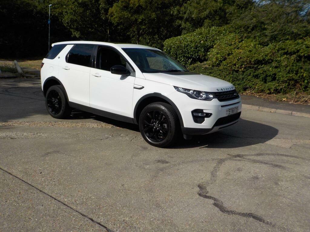 Land Rover Discovery Sport 2.0 Td4 Hse 4Wd Euro 6 S S ST18FXS White #3