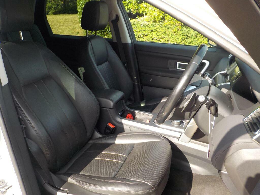 Land Rover Discovery Sport 2.0 Td4 Hse 4Wd Euro 6 S S ST18FXS White #5