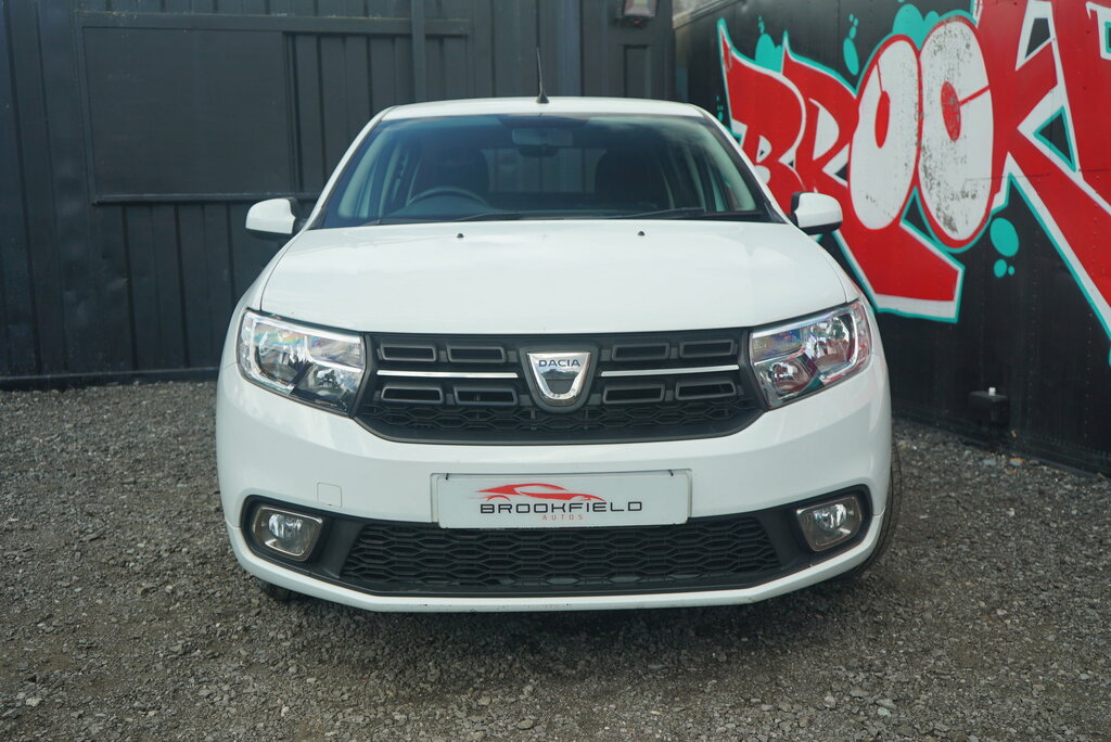 Dacia Sandero 0.9 Tce Laureate Hatchback Euro White #5
