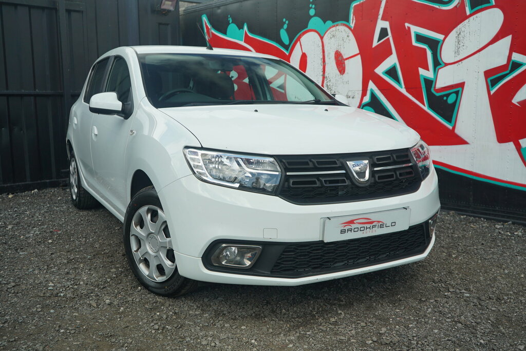 Dacia Sandero 0.9 Tce Laureate Hatchback Euro White #2
