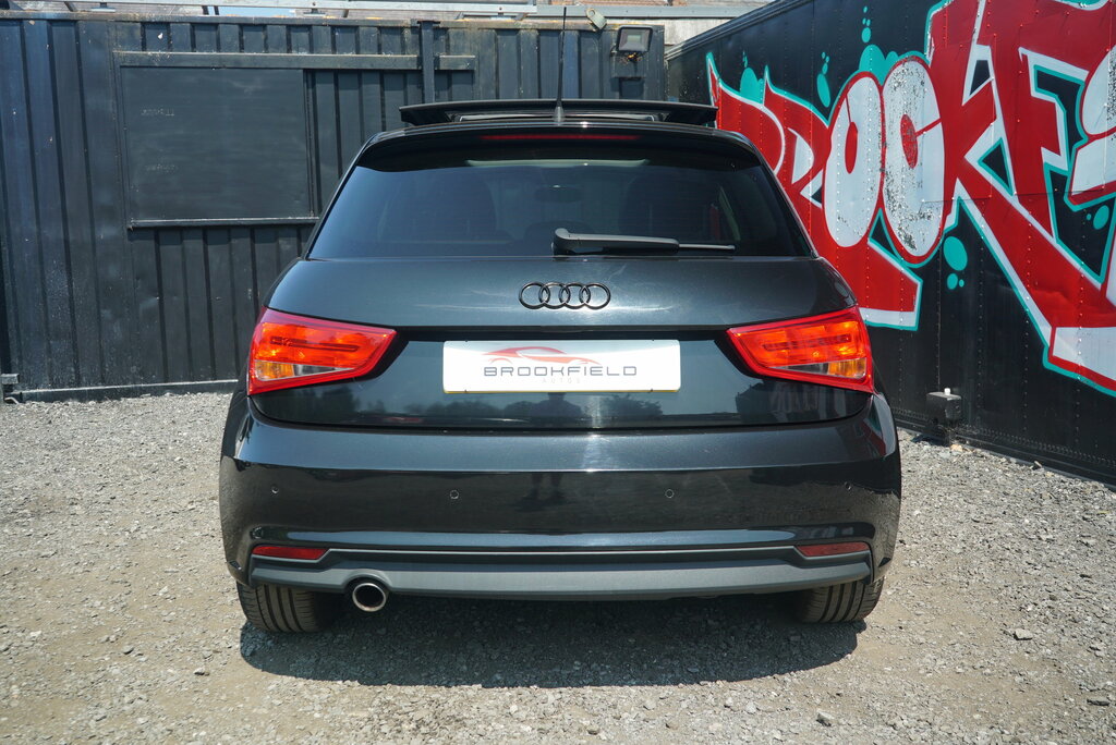 Audi A1 1.6 Tdi Se White #20