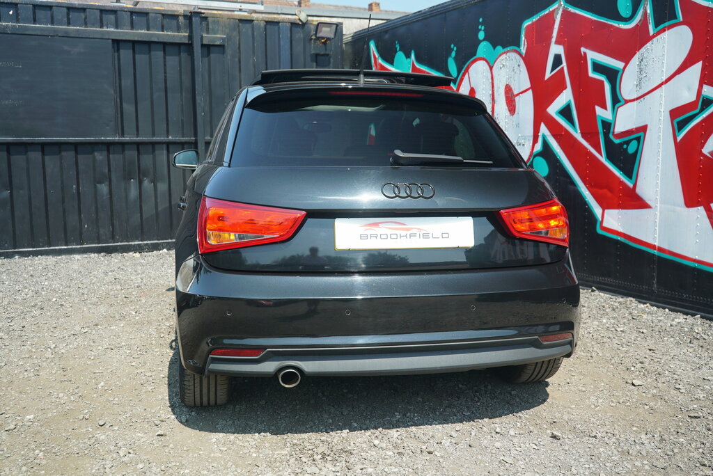 Audi A1 1.6 Tdi Se White #19