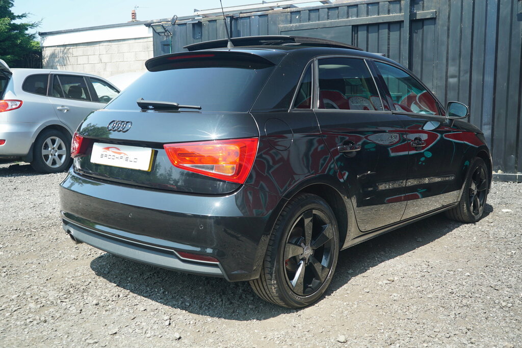 Audi A1 1.6 Tdi Se White #28