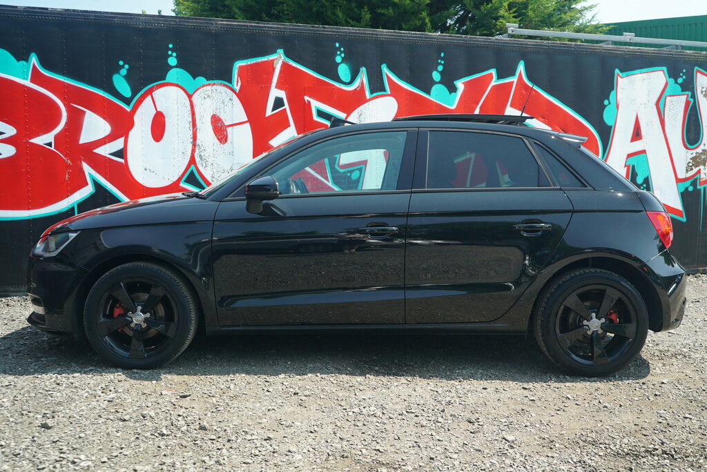 Audi A1 1.6 Tdi Se White #12