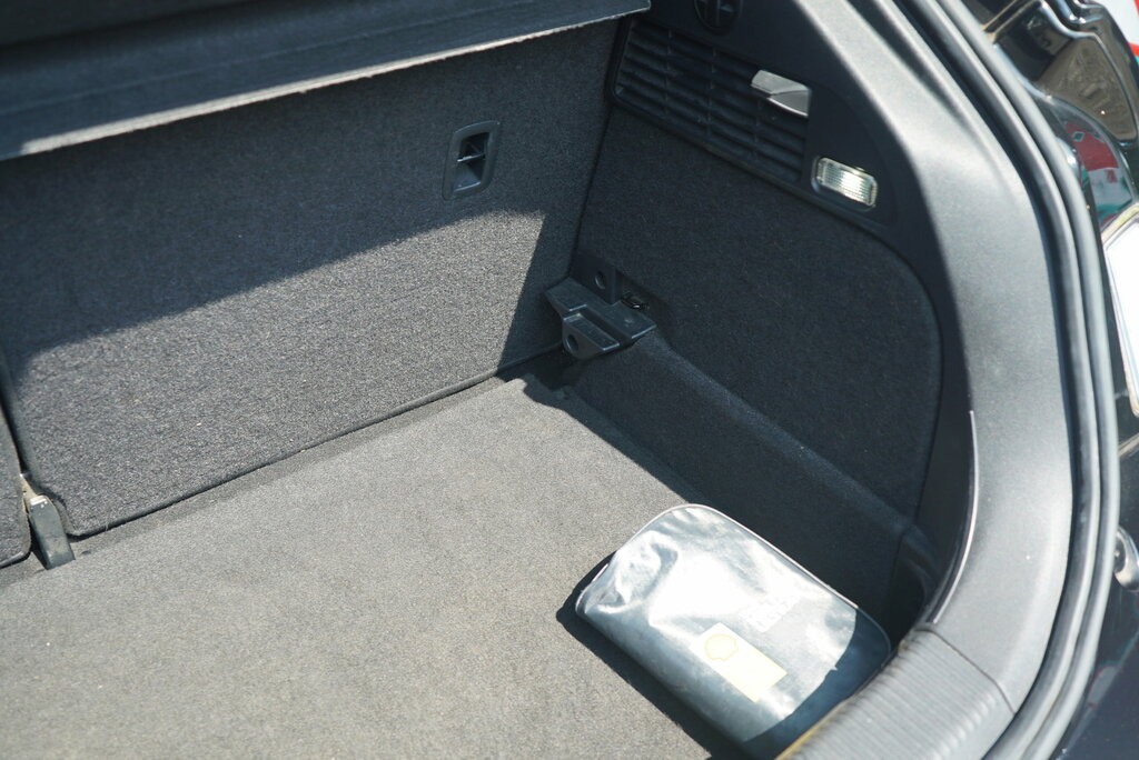 Audi A1 1.6 Tdi Se White #23