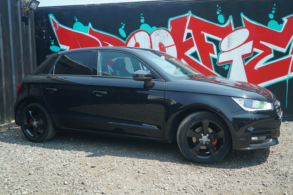 Audi A1 1.6 Tdi Se White #33