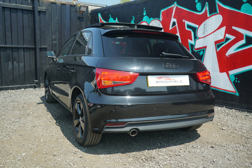 Audi A1 1.6 Tdi Se White #18