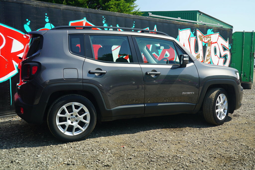 Jeep Renegade Automatic Black #32