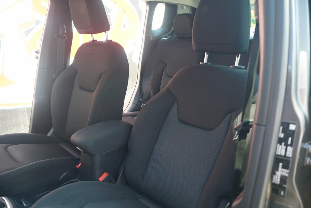 Jeep Renegade Automatic Black #93