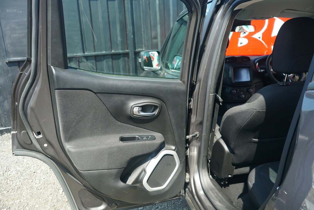 Jeep Renegade Automatic Black #74