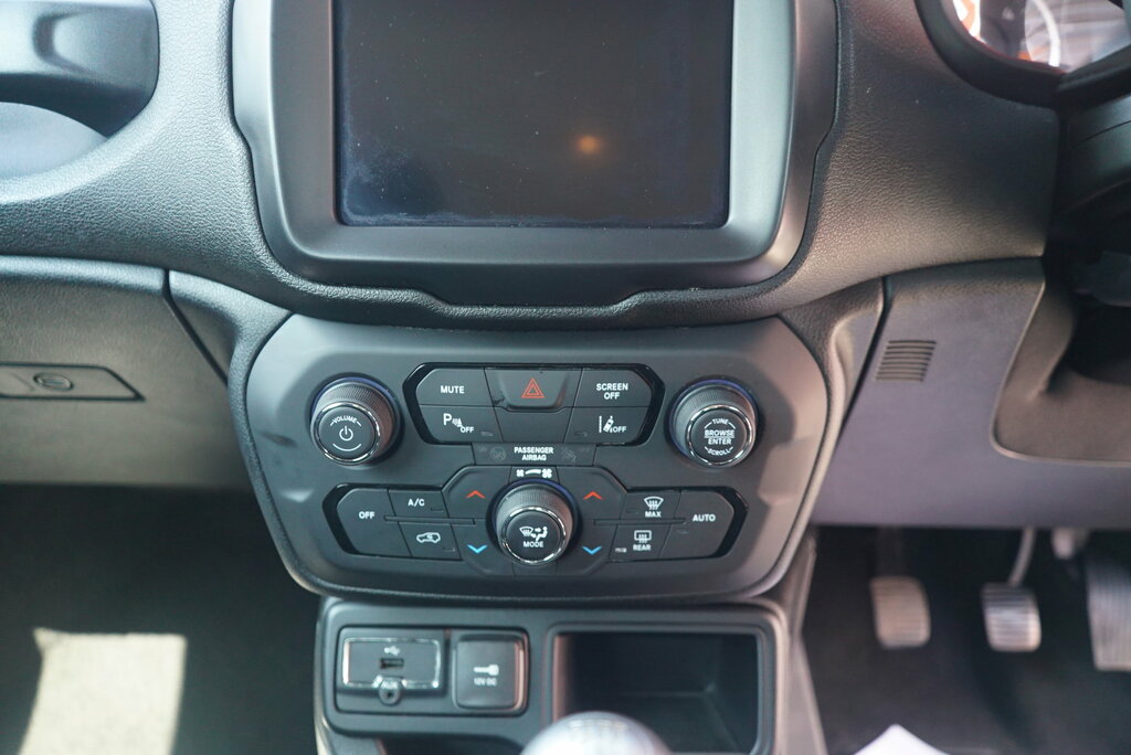 Jeep Renegade Automatic Black #59