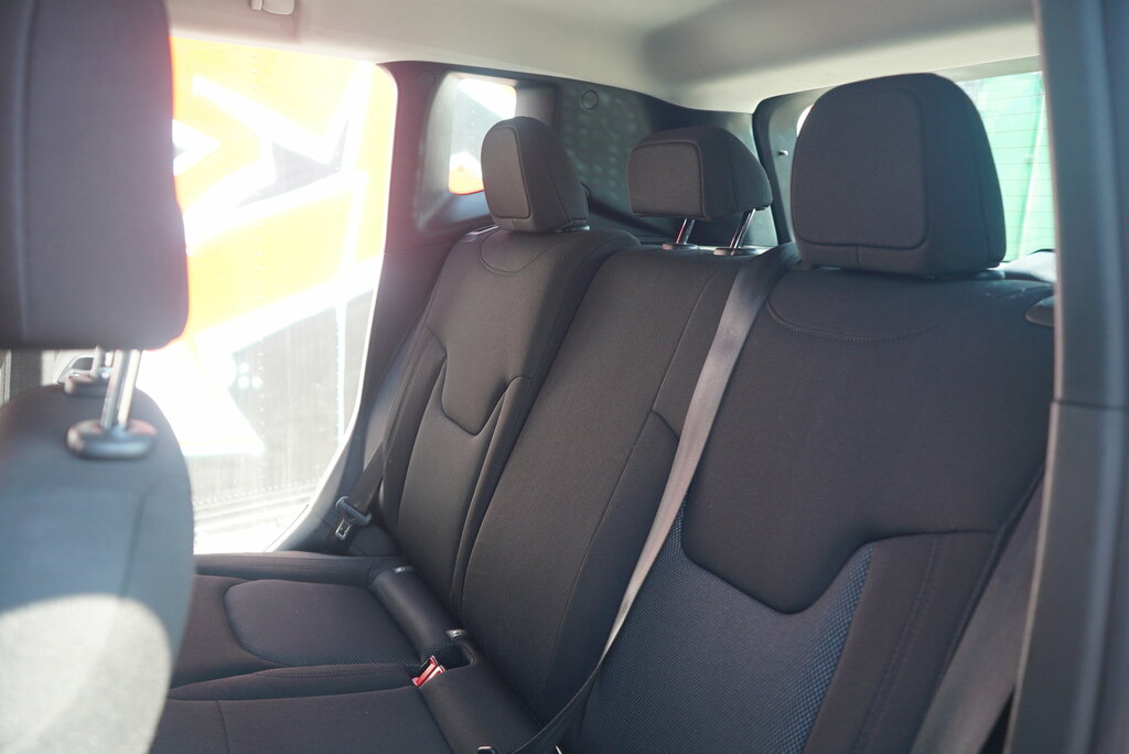 Jeep Renegade Automatic Black #80