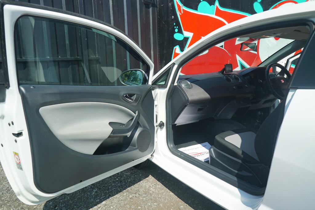 Seat Ibiza 1.6 Tdi Cr Se Hatchback Black #56