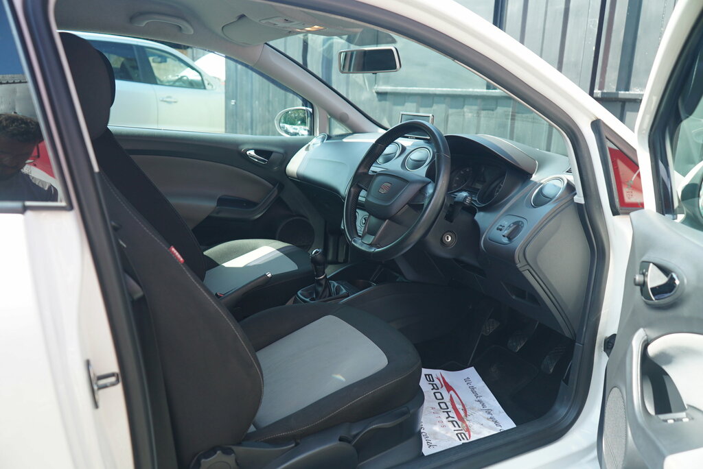 Seat Ibiza 1.6 Tdi Cr Se Hatchback Black #42