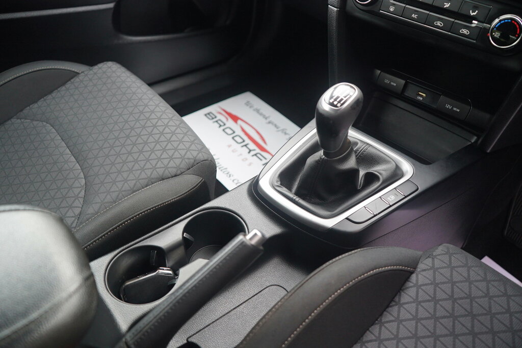 Kia Ceed 1.4 T-gdi Gt-line Lunar Edition Silver #61