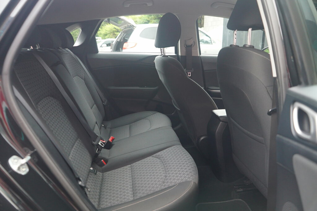 Kia Ceed 1.4 T-gdi Gt-line Lunar Edition Silver #67