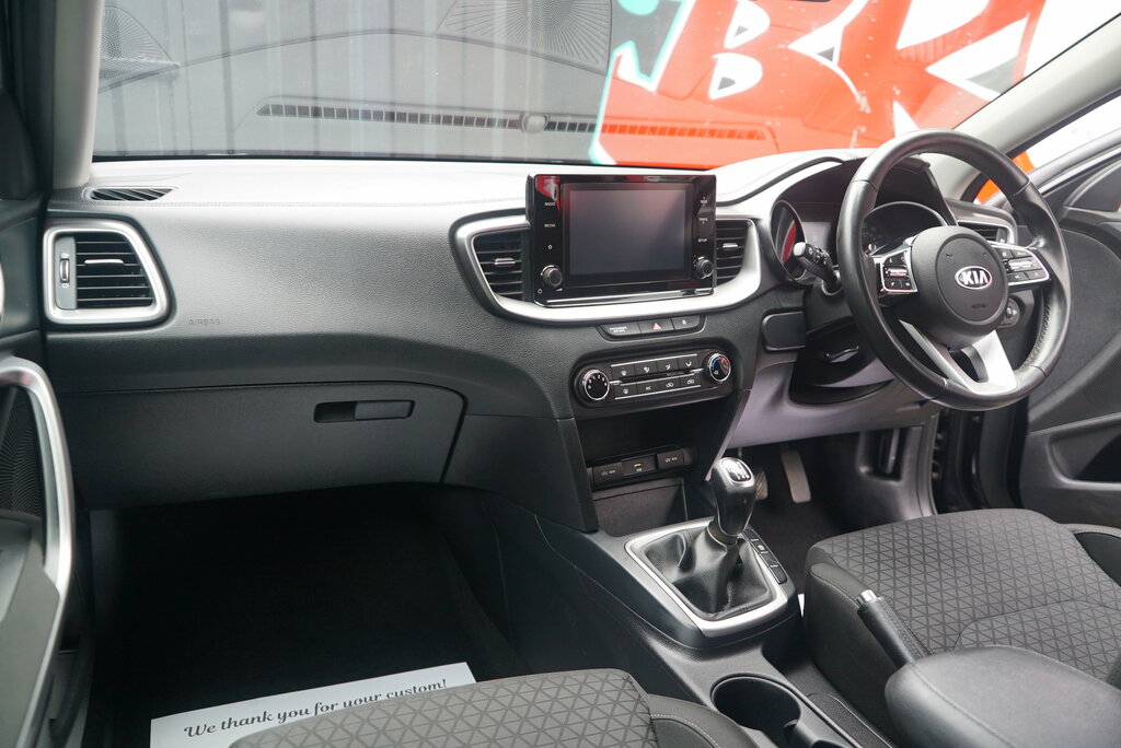 Kia Ceed 1.4 T-gdi Gt-line Lunar Edition Silver #84