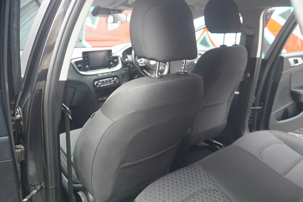Kia Ceed 1.4 T-gdi Gt-line Lunar Edition Silver #82