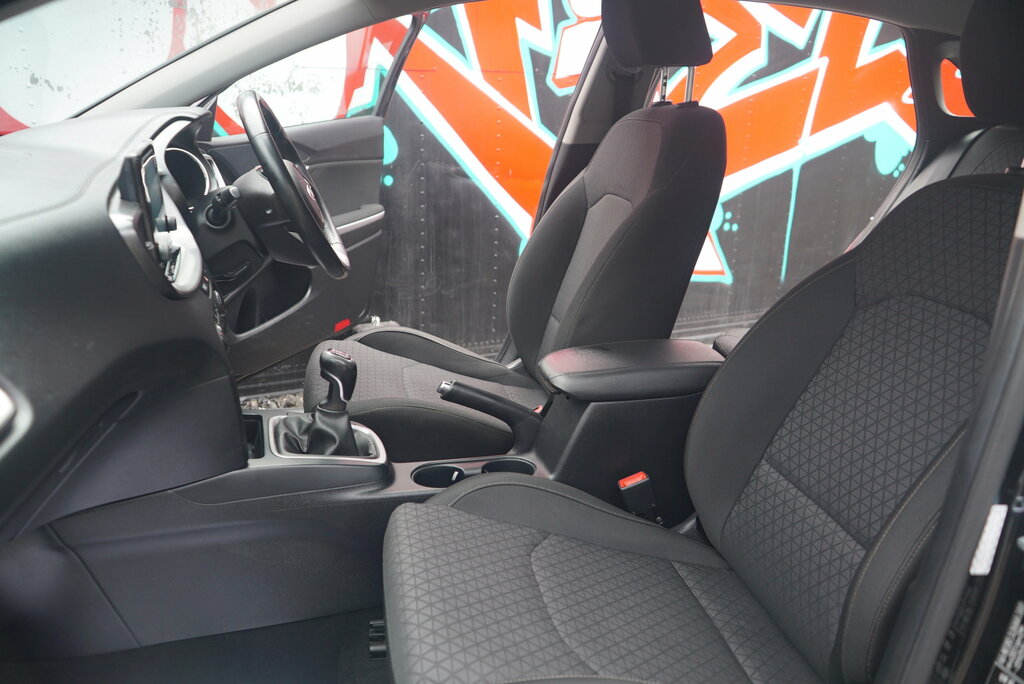 Kia Ceed 1.4 T-gdi Gt-line Lunar Edition Silver #95