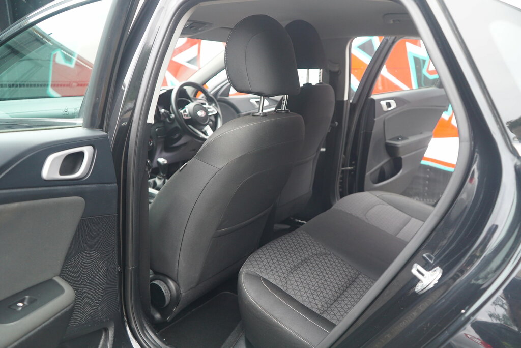 Kia Ceed 1.4 T-gdi Gt-line Lunar Edition Silver #78