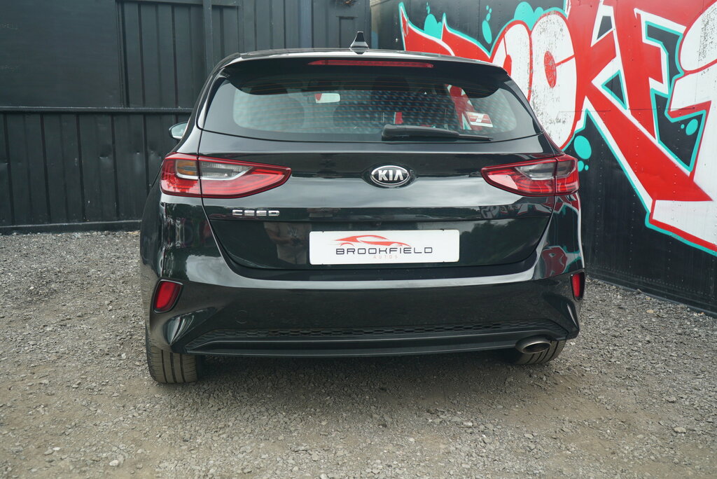 Kia Ceed 1.4 T-gdi Gt-line Lunar Edition Silver #20