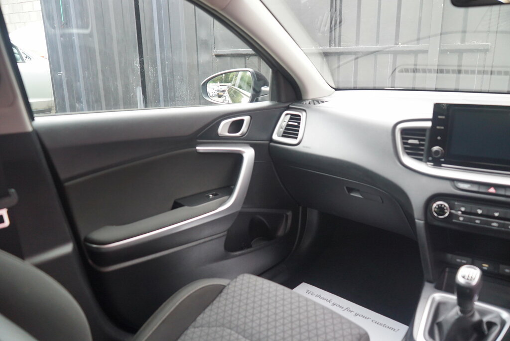 Kia Ceed 1.4 T-gdi Gt-line Lunar Edition Silver #72