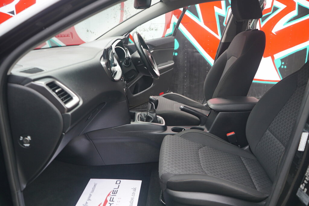 Kia Ceed 1.4 T-gdi Gt-line Lunar Edition Silver #94