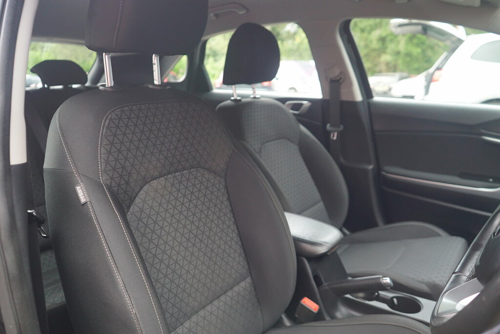 Kia Ceed 1.4 T-gdi Gt-line Lunar Edition Silver #53