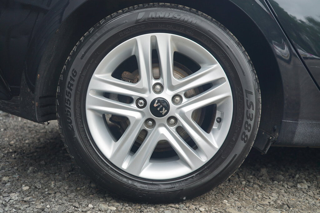 Kia Ceed 1.4 T-gdi Gt-line Lunar Edition Silver #39
