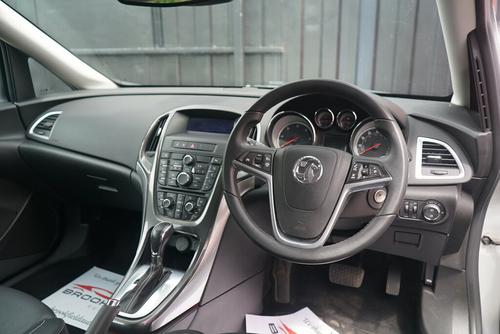 Vauxhall Astra 1.7 Cdti Ecoflex Sri Hatchback E Blue #68