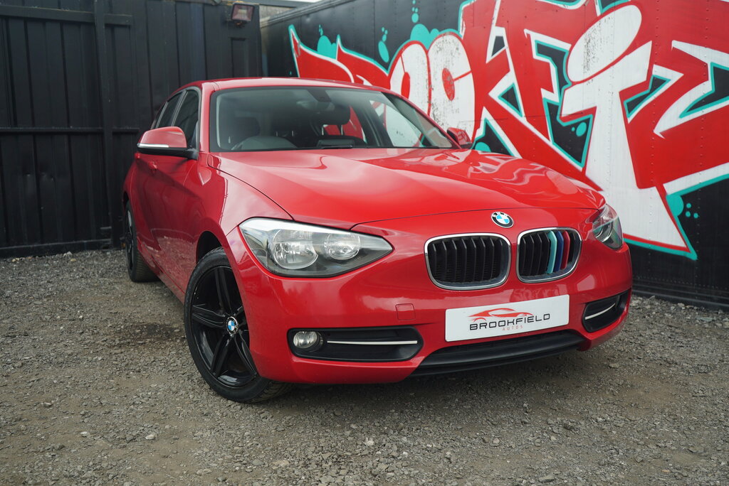 BMW 1 Series 2.0 116D Sport Hatchback Euro 5 Red #3