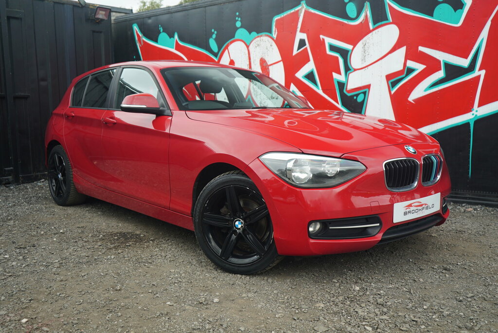 BMW 1 Series 2.0 116D Sport Hatchback Euro 5 Red