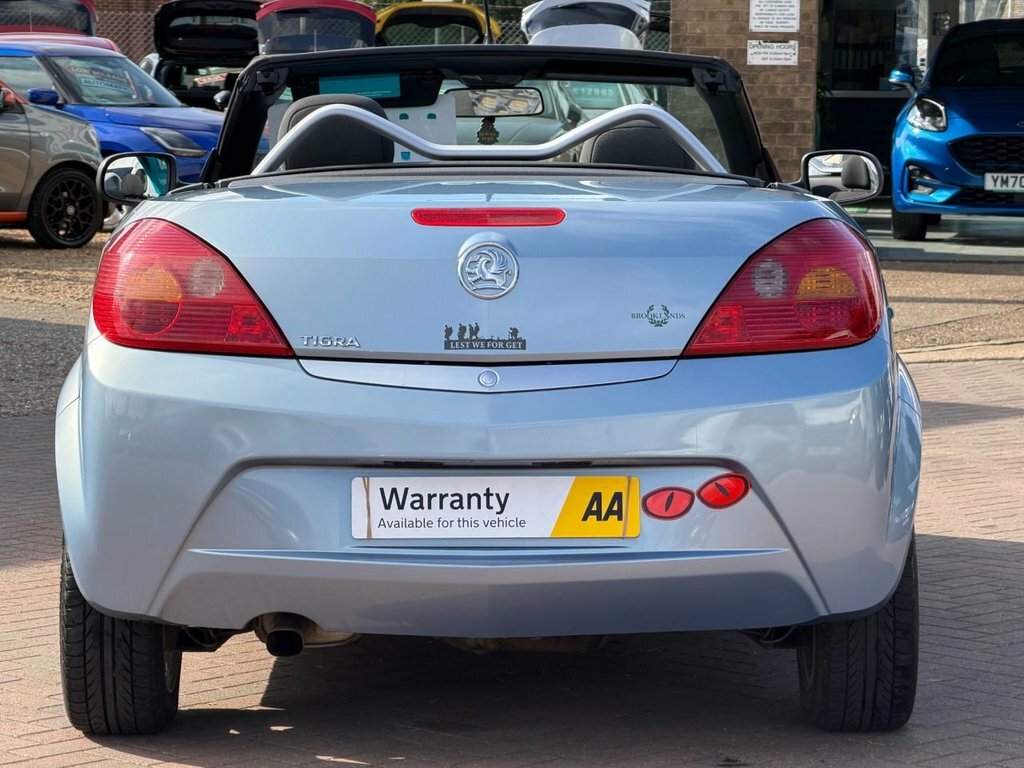 Vauxhall Tigra Convertible 1.8I 16V Exclusiv Ac 200808 Silver #32