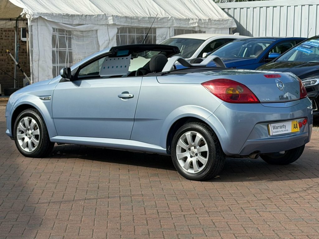 Vauxhall Tigra Convertible 1.8I 16V Exclusiv Ac 200808 Silver #34