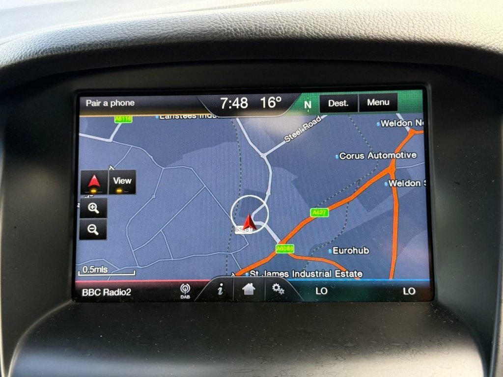 Ford Focus 1L Titanium X Red #6