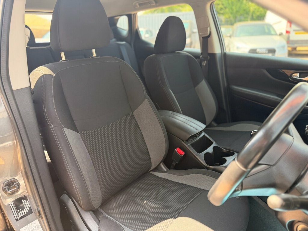 Nissan Qashqai 1.5L Acenta Premium Grey #3