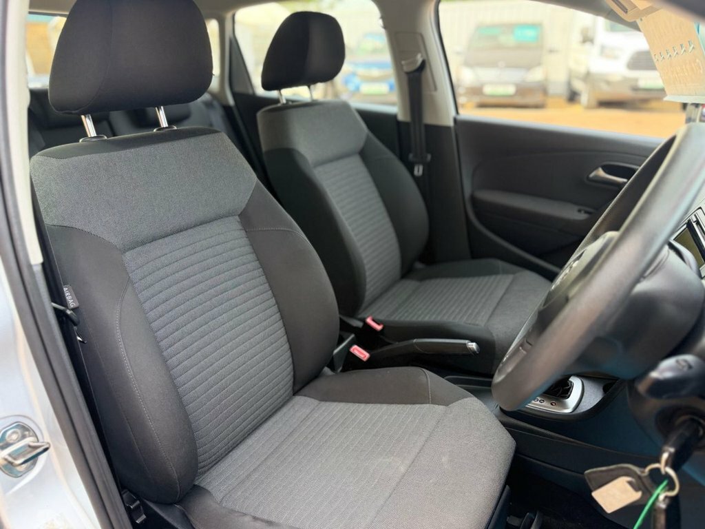 Volkswagen Polo 1.4L Se Silver #3