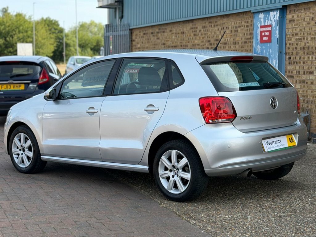 Volkswagen Polo Moda Silver #8